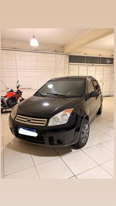 FORD FIESTA 1.0 MPI HATCH 8V FLEX 4P MANUAL FORD FIESTA 1.0 MPI HATCH 8V FLEX 4P MANUAL